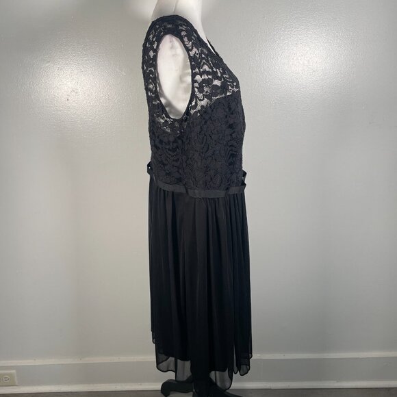 David's Bridal Black Round Neck Lace Bodice Mesh Skirt Sleeveless Dress Size 20 - Picture 12 of 15